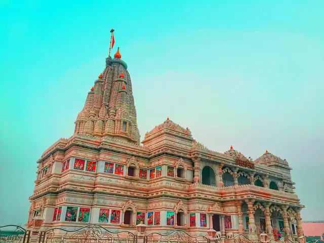 Prem Mandir, Vrindavan
